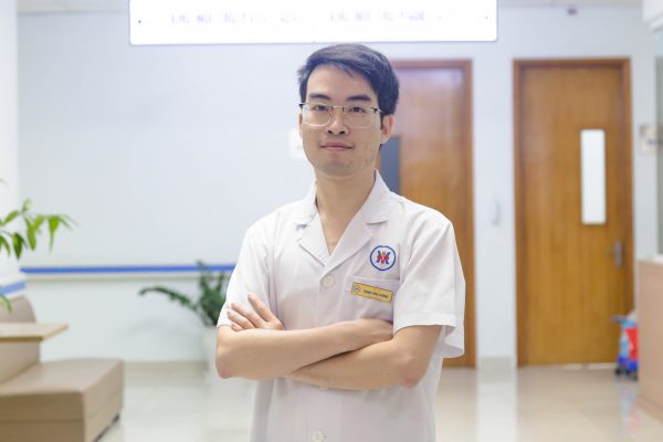 Bác sĩ Trịnh Văn Cương
