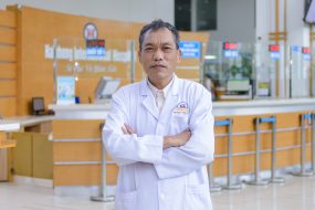 Bác sĩ Nguyễn Văn Thạch
