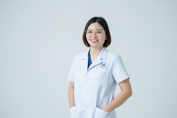 Bác sĩ Trần Thị Trang