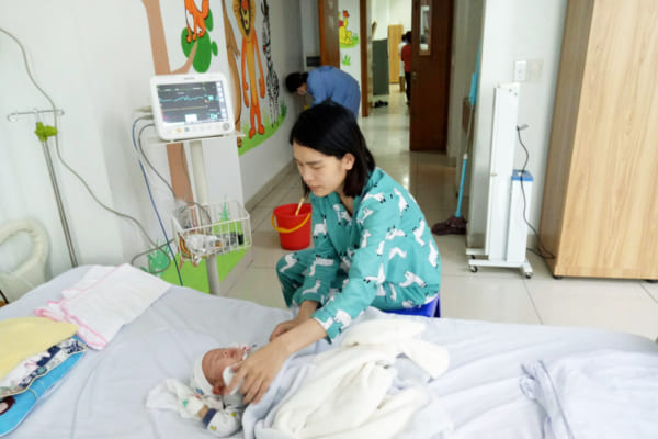 Khoa Nhi, Bệnh viện đa khoa Quốc tế Hải Phòng thực hiện tốt công tác  khám, điều trị, tư vấn và chăm sóc sức khỏe toàn diện cho trẻ sơ sinh