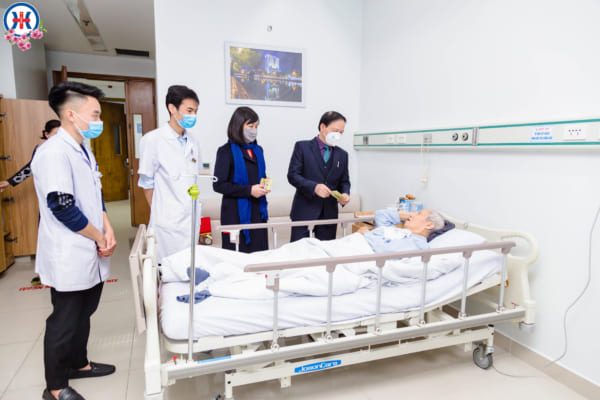 Bệnh viện đa khoa Quốc tế Hải Phòng: Ấm lòng bệnh nhân ở lại