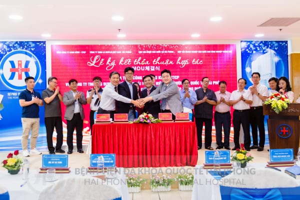 Lễ kí kết thỏa thuận hợp tác giữa Tổng Công ty Hàng Kênh với Công ty TNHH LG Display Việt Nam Hải Phòng, Hiệp hội người Hàn Quốc tại Hải Phòng, Hiệp hội doanh nghiệp Hàn Quốc Khu Công nghiệp Tràng Duệ