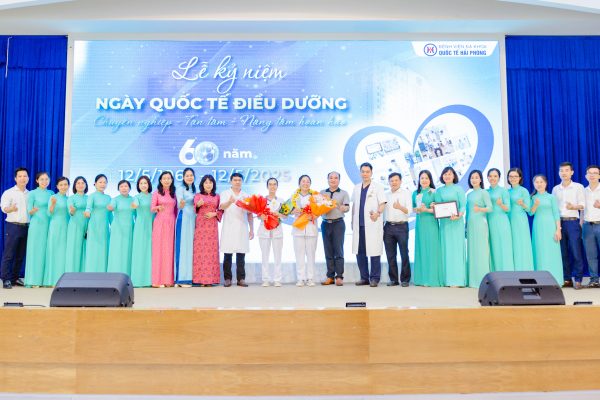 LỄ KỈ NIỆM NGÀY QUỐC TẾ ĐIỀU DƯỠNG 12/5: TRI ÂN NHỮNG TRÁI TIM BỀN BỈ